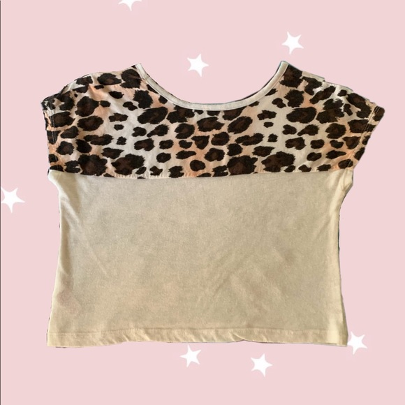 Cheetah Print Justice Girls Crop top - Picture 2 of 3